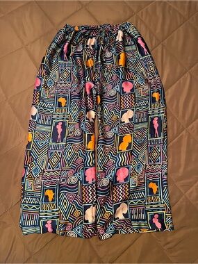 Izzy & Liv Wide-Leg Printed Women’s Lounge Pant in Navy w/Pink & Yellow Accent